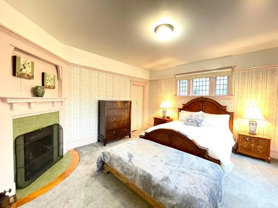 Parlor Suite In Heritage Manor, Fairfield, Near Dt Victoria Exterior foto