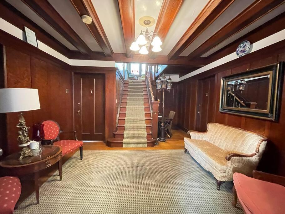 Parlor Suite In Heritage Manor, Fairfield, Near Dt Victoria Exterior foto
